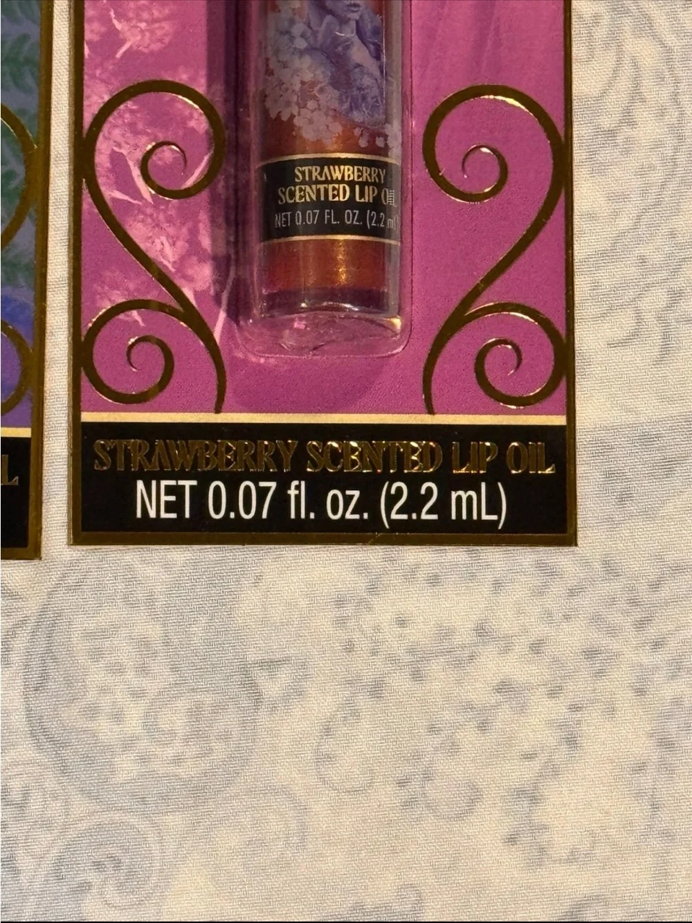 Wicked Scented Lip Oil Duo – Elphaba Green Apple & Glinda Strawberry